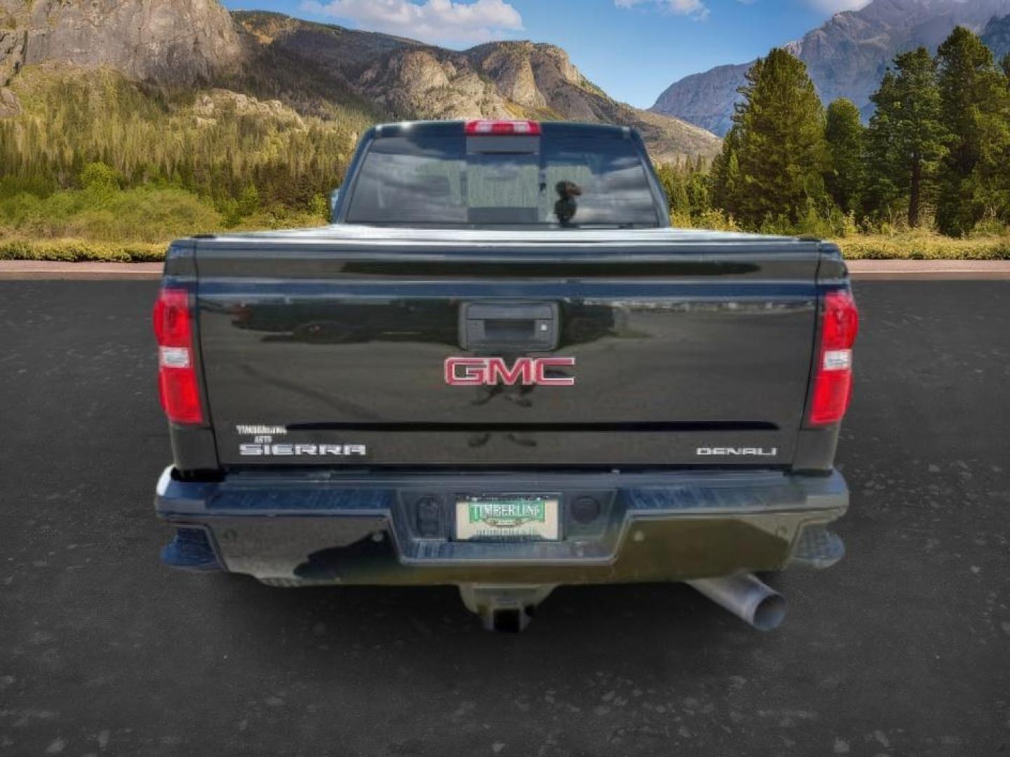 2018 BLACK /Jet Black GMC Sierra 2500HD Denali (1GT12UEY3JF) with an Duramax 6.6L V-8 diesel direct injection engine, AUTOMATIC transmission, located at 1235 N Woodruff Ave., Idaho Falls, 83401, (208) 523-1053, 43.507172, -112.000488 - At Timberline Auto, finding a great deal on your next vehicle is always easy! Our experienced sales staff goal is to help find you the right vehicle at the right price! Our knowledgeable finance department has options for almost any credit score. We offer extended service contract options to prot - Photo#3