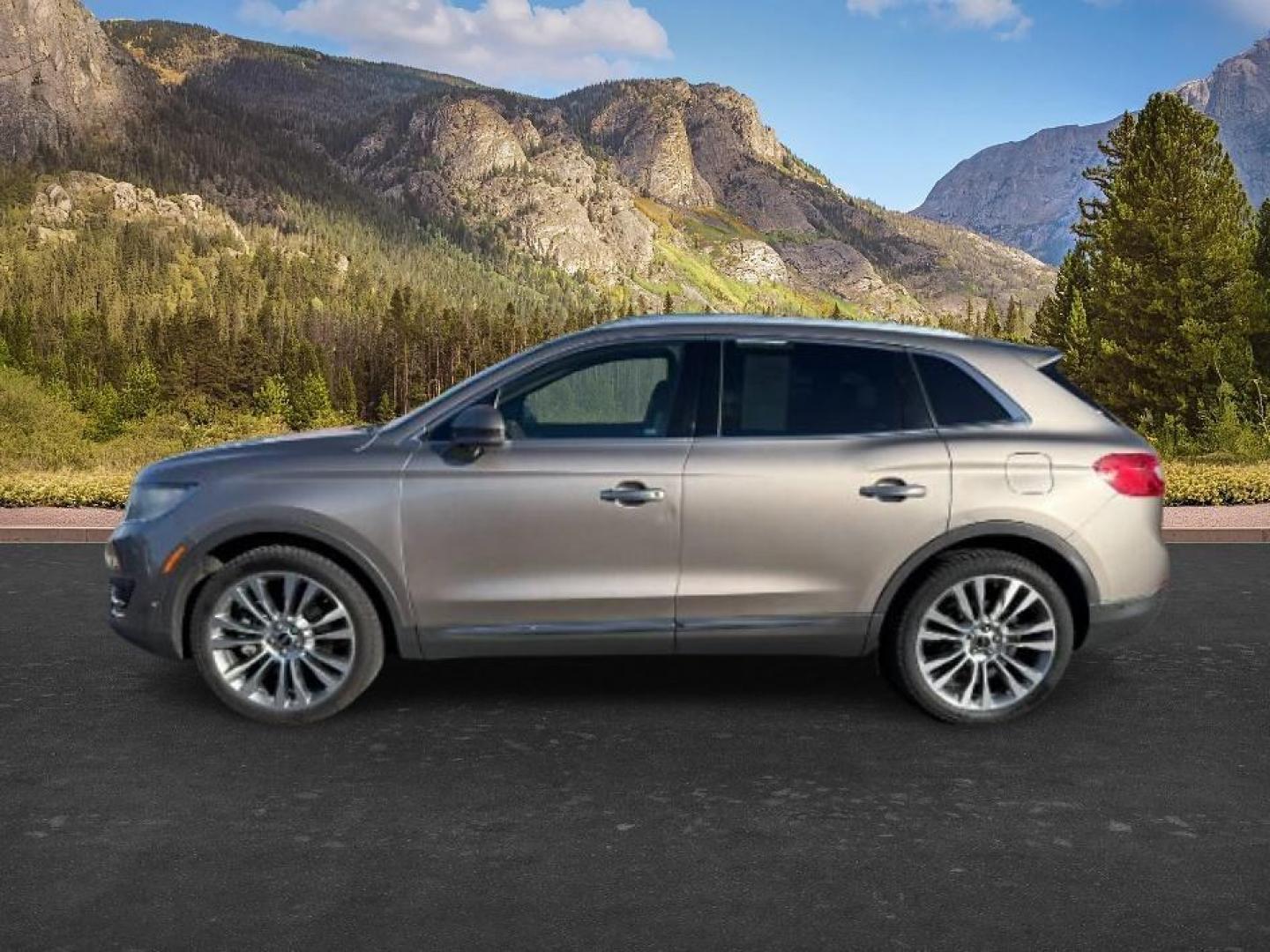 2018 Lincoln MKX Reserve AWD's photo