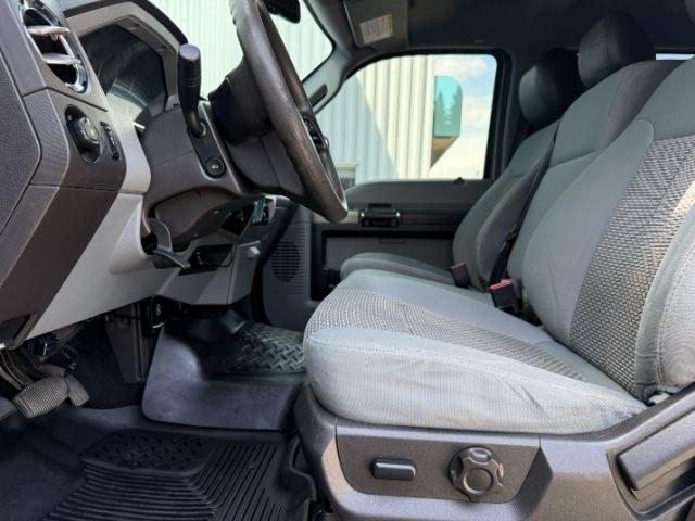 2013 GRAY /BLACK Ford F-350 (1FT8W3BTXDE) with an Powerstroke 67L V-8 diesel direct injection engine, Automatic transmission, located at 1175 N Woodruff Ave, Idaho Falls, ID, 83401, 43.506901, -111.999657 - Heavy duty strength and serious truck utility come together in this 2013 Ford F-350 Super Duty Crew Cab equipped with a 6.7L Power Stroke turbo diesel engine and four wheel drive capability. Diesel power and Super Duty engineering make this truck a strong fit for towing trailers, hauling equipment,- Photo#37