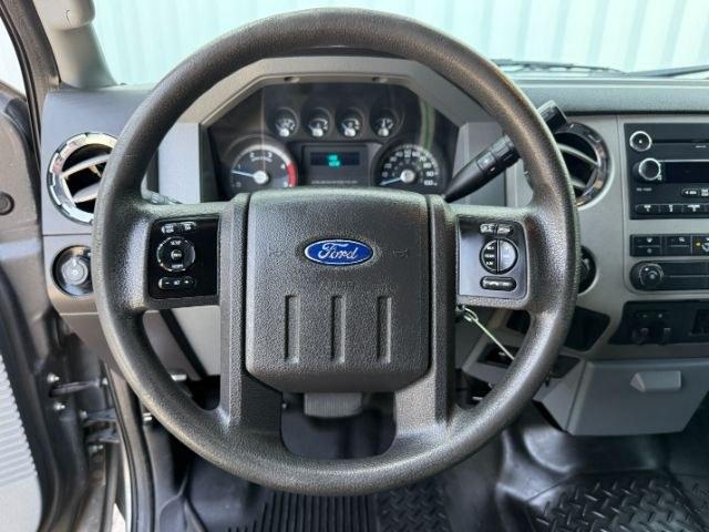 2013 GRAY /BLACK Ford F-350 (1FT8W3BTXDE) with an Powerstroke 67L V-8 diesel direct injection engine, Automatic transmission, located at 1175 N Woodruff Ave, Idaho Falls, ID, 83401, 43.506901, -111.999657 - Heavy duty strength and serious truck utility come together in this 2013 Ford F-350 Super Duty Crew Cab equipped with a 6.7L Power Stroke turbo diesel engine and four wheel drive capability. Diesel power and Super Duty engineering make this truck a strong fit for towing trailers, hauling equipment,- Photo#39