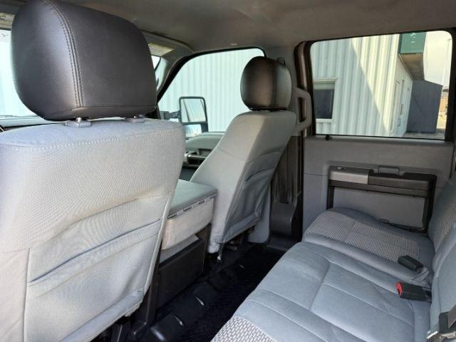 2013 GRAY /BLACK Ford F-350 (1FT8W3BTXDE) with an Powerstroke 67L V-8 diesel direct injection engine, Automatic transmission, located at 1175 N Woodruff Ave, Idaho Falls, ID, 83401, 43.506901, -111.999657 - Heavy duty strength and serious truck utility come together in this 2013 Ford F-350 Super Duty Crew Cab equipped with a 6.7L Power Stroke turbo diesel engine and four wheel drive capability. Diesel power and Super Duty engineering make this truck a strong fit for towing trailers, hauling equipment,- Photo#48