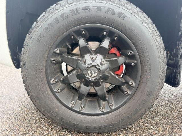 2013 WHITE /Ebony Leather Interior Chevrolet Tahoe (1GNSKBE09DR) with an 53L V8 OHV 16V FFV engine, Automatic transmission, located at 1175 N Woodruff Ave, Idaho Falls, ID, 83401, 43.506901, -111.999657 - At Timberline Auto, finding a great deal on your next vehicle is always easy! Our experienced sales staff goal is to help find you the right vehicle at the right price! Our knowledgeable finance department has options for almost any credit score. We offer extended service contract options to prot- Photo#41