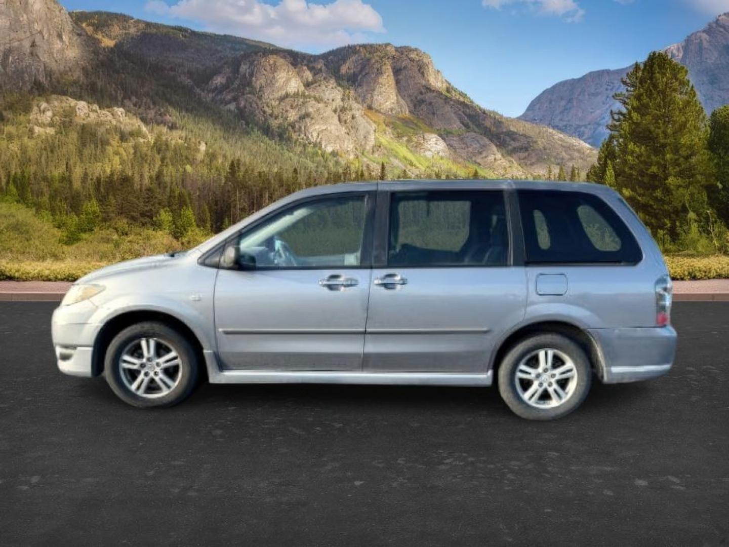 2005 Mazda MPV LX's photo