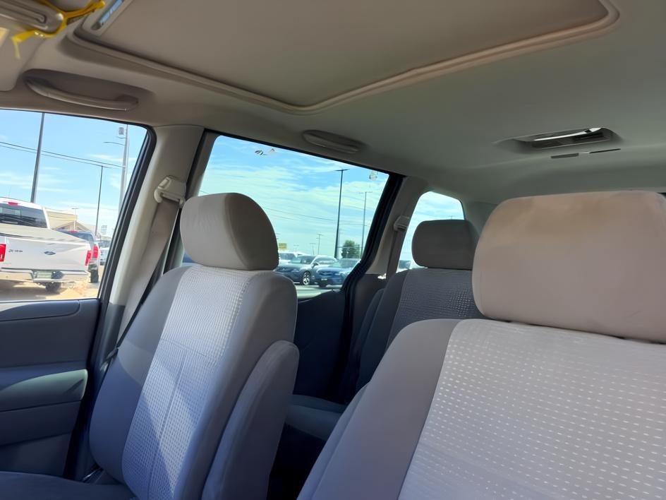 2005 SILVER /Gray Mazda MPV (JM3LW28J750) with an 3L V-6 DOHC engine, Automatic transmission, located at 1175 N Woodruff Ave, Idaho Falls, ID, 83401, 43.506901, -111.999657 - Practical passenger space and everyday versatility come together in this 2005 Mazda MPV, offering a straightforward 3 row minivan setup with seating for family, friends, or extra cargo flexibility when needed. Powered by a 3.0L V6 engine, it delivers smooth, simple performance suited for commuting,- Photo#18