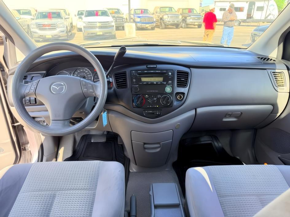 2005 SILVER /Gray Mazda MPV (JM3LW28J750) with an 3L V-6 DOHC engine, Automatic transmission, located at 1175 N Woodruff Ave, Idaho Falls, ID, 83401, 43.506901, -111.999657 - Practical passenger space and everyday versatility come together in this 2005 Mazda MPV, offering a straightforward 3 row minivan setup with seating for family, friends, or extra cargo flexibility when needed. Powered by a 3.0L V6 engine, it delivers smooth, simple performance suited for commuting,- Photo#20