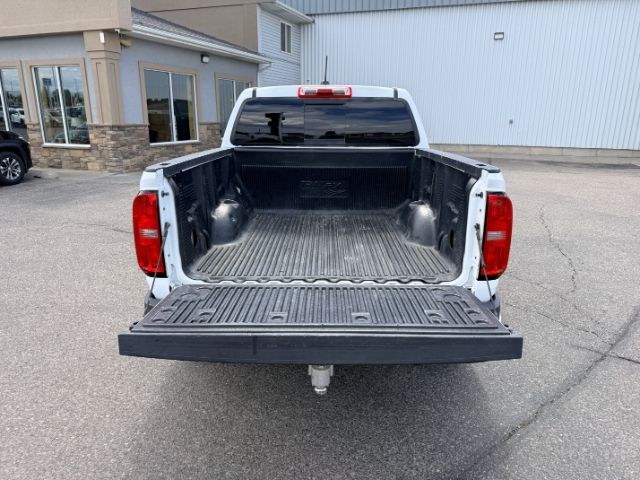 2019 WHITE /LEATHER Chevrolet Colorado (1GCGTDEN9K1) with an 36 V6 engine, Automatic transmission, located at 1175 N Woodruff Ave, Idaho Falls, ID, 83401, 43.506901, -111.999657 - Midsize truck utility and everyday versatility come together in this 2019 Chevrolet Colorado Z71 4x4, equipped with a 3.6L V6 engine and off road focused Z71 setup. Four wheel drive capability adds confidence on changing road conditions while maintaining the manageable size drivers want for daily co- Photo#33