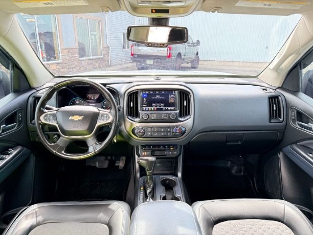 2019 WHITE /LEATHER Chevrolet Colorado (1GCGTDEN9K1) with an 36 V6 engine, Automatic transmission, located at 1175 N Woodruff Ave, Idaho Falls, ID, 83401, 43.506901, -111.999657 - Midsize truck utility and everyday versatility come together in this 2019 Chevrolet Colorado Z71 4x4, equipped with a 3.6L V6 engine and off road focused Z71 setup. Four wheel drive capability adds confidence on changing road conditions while maintaining the manageable size drivers want for daily co- Photo#54