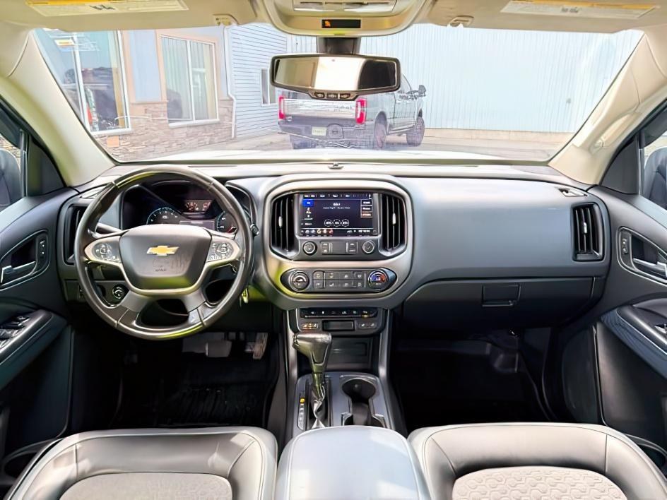 2019 WHITE /LEATHER Chevrolet Colorado (1GCGTDEN9K1) with an 36 V6 engine, Automatic transmission, located at 1175 N Woodruff Ave, Idaho Falls, ID, 83401, 43.506901, -111.999657 - Midsize truck utility and everyday versatility come together in this 2019 Chevrolet Colorado Z71 4x4, equipped with a 3.6L V6 engine and off road focused Z71 setup. Four wheel drive capability adds confidence on changing road conditions while maintaining the manageable size drivers want for daily co- Photo#26