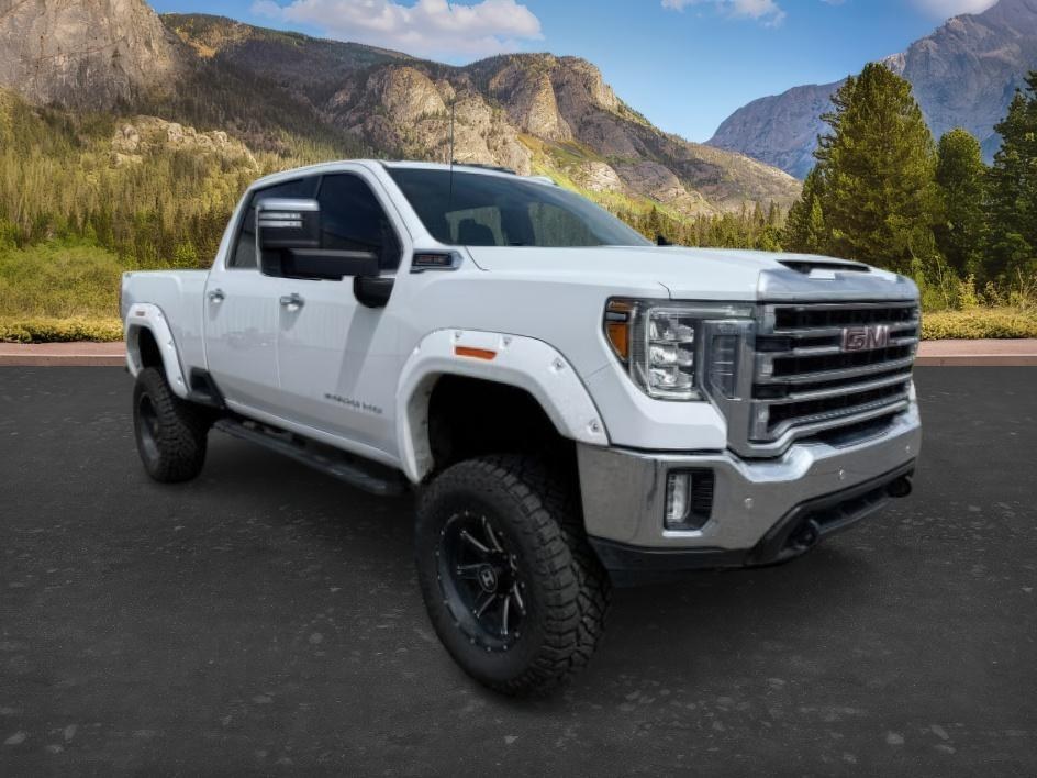 2022 WHITE /Jet Black GMC Sierra 2500HD SLT Crew Cab 4WD (1GT49NE77NF) with an 6.6L V8 OHV 16V engine, 6-Speed Automatic transmission, located at 1235 N Woodruff Ave., Idaho Falls, 83401, (208) 523-1053, 43.507172, -112.000488 - At Timberline Auto, finding a great deal on your next vehicle is always easy! Our experienced sales staff goal is to help find you the right vehicle at the right price! Our knowledgeable finance department has options for almost any credit score. We offer extended service contract options to prot - Photo#9