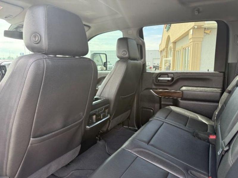 2022 WHITE /Jet Black GMC Sierra SLT (1GT49NE77NF) with an V8, 6.6L engine, 6-Speed Automatic transmission, located at 1175 N Woodruff Ave, Idaho Falls, ID, 83401, 43.506901, -111.999657 - <b>Vehicle Details</b><br>Take on tough jobs and weekend adventures with confidence in this **pre-owned 2022 GMC Sierra 2500 SLT 4WD**. With just **39,314 miles**, this powerful heavy-duty pickup is built to deliver the strength, comfort, and capability drivers want in a premium truck. Under the hoo- Photo#26