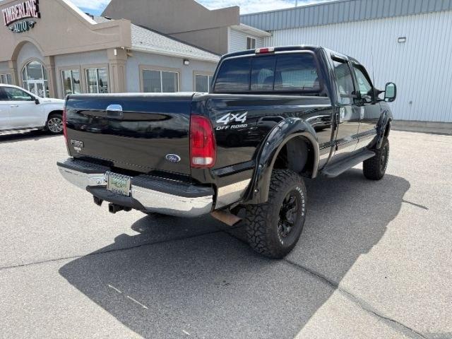 2002 BLACK /Medium Flint Ford F-350 LARIAT (1FTSW31F32E) with an Powerstroke 7.3L V-8 diesel direct injection engine, AUTOMATIC transmission, located at 1235 N Woodruff Ave., Idaho Falls, 83401, (208) 523-1053, 43.507172, -112.000488 - At Timberline Auto, finding a great deal on your next vehicle is always easy! Our experienced sales staff goal is to help find you the right vehicle at the right price! Our knowledgeable finance department has options for almost any credit score. We offer extended service contract options to prot - Photo#29