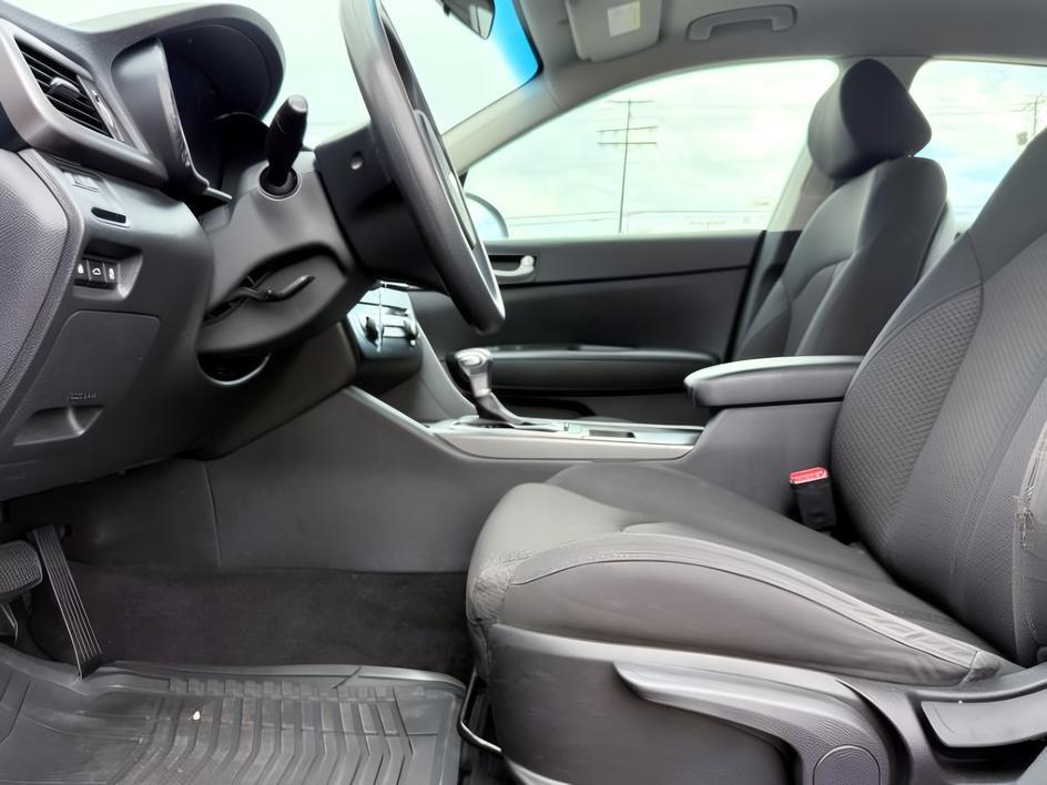 2016 Sparkling Silver /Black Kia Optima LX (5XXGT4L37GG) with an 4 Cyl, 2.4L engine, 6-speed automatic transmission, located at 1175 N Woodruff Ave, Idaho Falls, ID, 83401, 43.506901, -111.999657 - <b>Vehicle Details</b><br>Looking for a dependable midsize sedan with comfort, style, and everyday practicality? This pre-owned 2016 Kia Optima LX is a smart choice for drivers in Idaho Falls, ID. Powered by a 4-cylinder, 2.4L gasoline engine and front-wheel drive, this Kia Optima delivers smooth pe- Photo#35