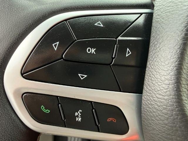2024 SILVER /Black Chrysler Pacifica Touring L (2C4RC1BG0RR) with an Pentastar 3.6L V-6 DOHC engine, AUTOMATIC transmission, located at 1235 N Woodruff Ave., Idaho Falls, 83401, (208) 523-1053, 43.507172, -112.000488 - Extra passenger room and everyday family practicality take center stage in this 2024 Chrysler Pacifica, designed to keep passengers comfortable while giving drivers the flexibility needed for busy schedules. Sliding doors make loading passengers easier in tight parking spaces, while generous leg roo- Photo#50