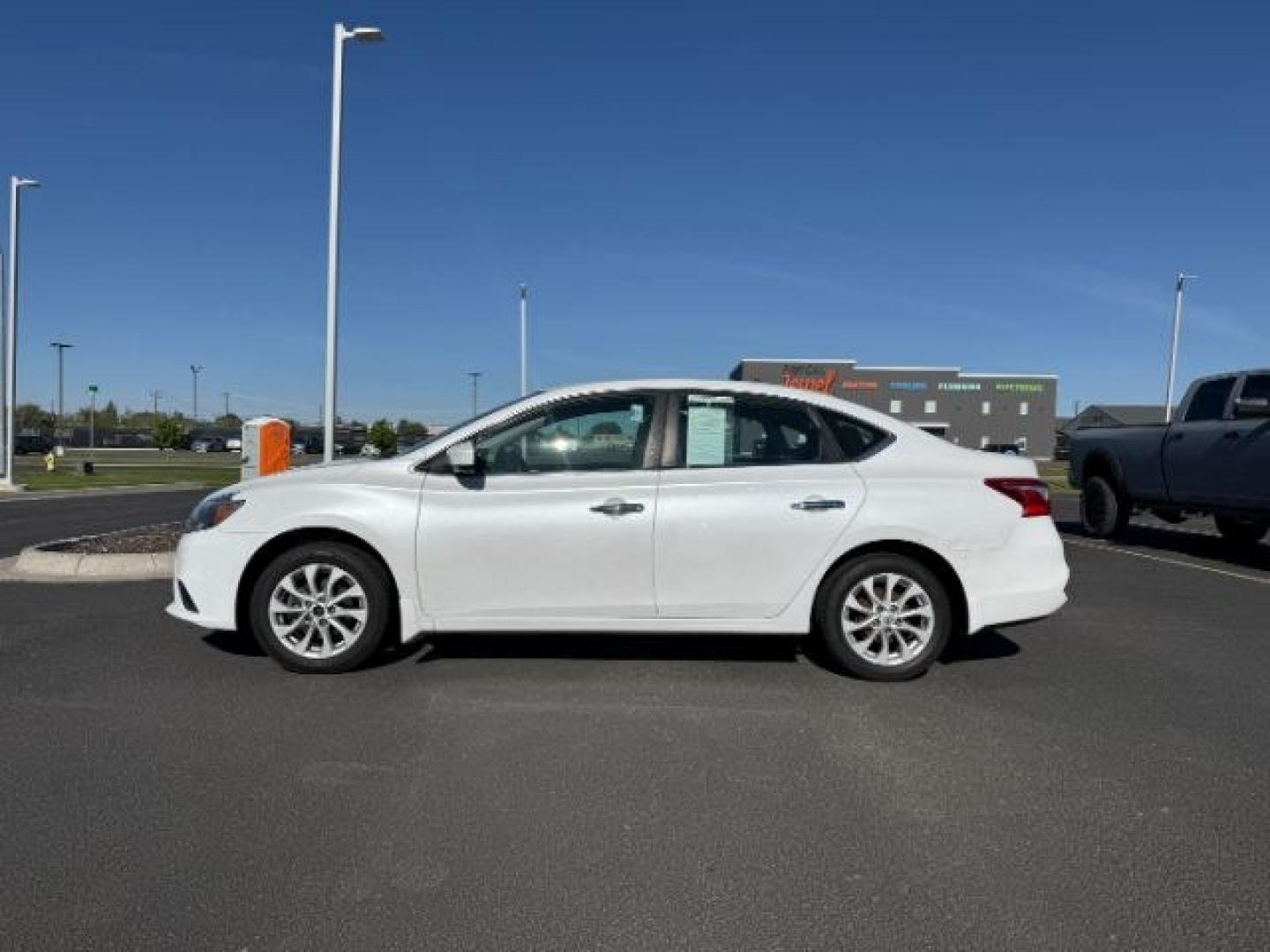 2018 Nissan Sentra SV CVT's photo