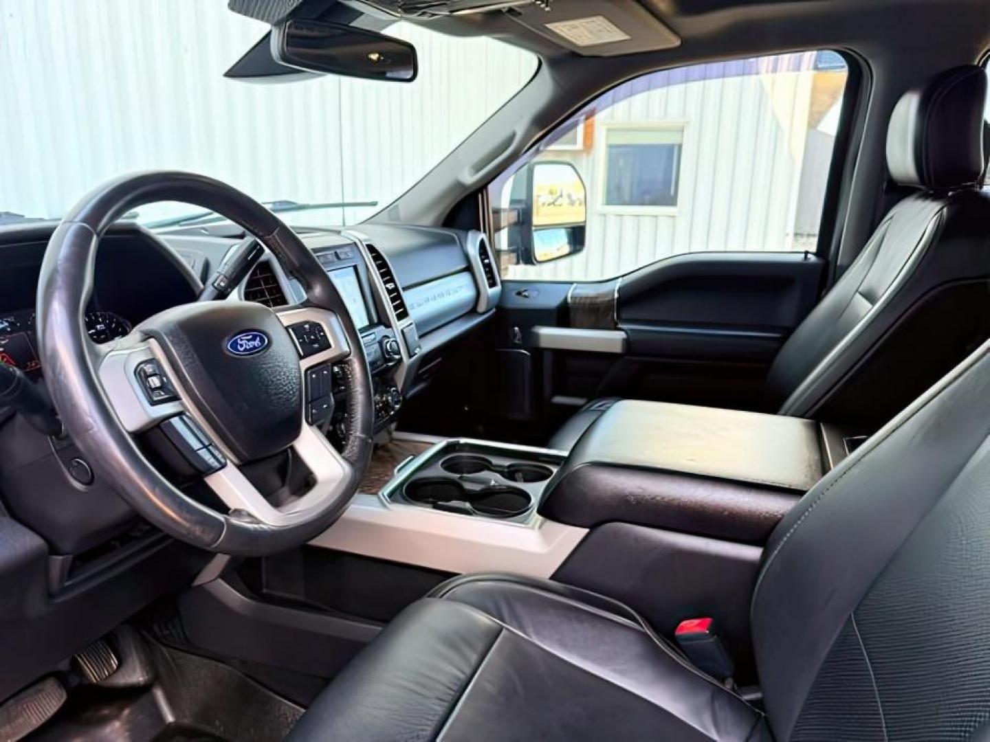 2019 GRAY /Black Ford F-350 (1FT8W3DT0KE) with an Powerstroke 67L V-8 diesel direct injection engine, Automatic transmission, located at 1175 N Woodruff Ave, Idaho Falls, ID, 83401, 43.506901, -111.999657 - This 2019 Ford F-350 Super Duty dually is built for serious towing, hauling, and heavy-duty capability. Powered by a 6.7L Power Stroke diesel, it delivers the torque and strength needed for large trailers, equipment, and demanding workloads. Dual rear wheels add extra stability and confidence when p- Photo#14