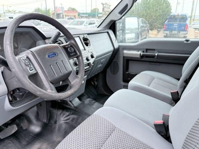 2015 WHITE /CLOTH Ford F-250 (1FT7W2B60FE) with an 62 V8 engine, Automatic transmission, located at 1175 N Woodruff Ave, Idaho Falls, ID, 83401, 43.506901, -111.999657 - This 2015 Ford F-250 Super Duty Crew Cab 4x4 is powered by a 6.2L V8 gas engine built for towing, hauling, and heavy duty use. The 3/4 ton platform gives it the strength needed for trailers, equipment, and demanding workloads while still keeping a usable crew cab layout for passengers. Four wheel dr- Photo#35