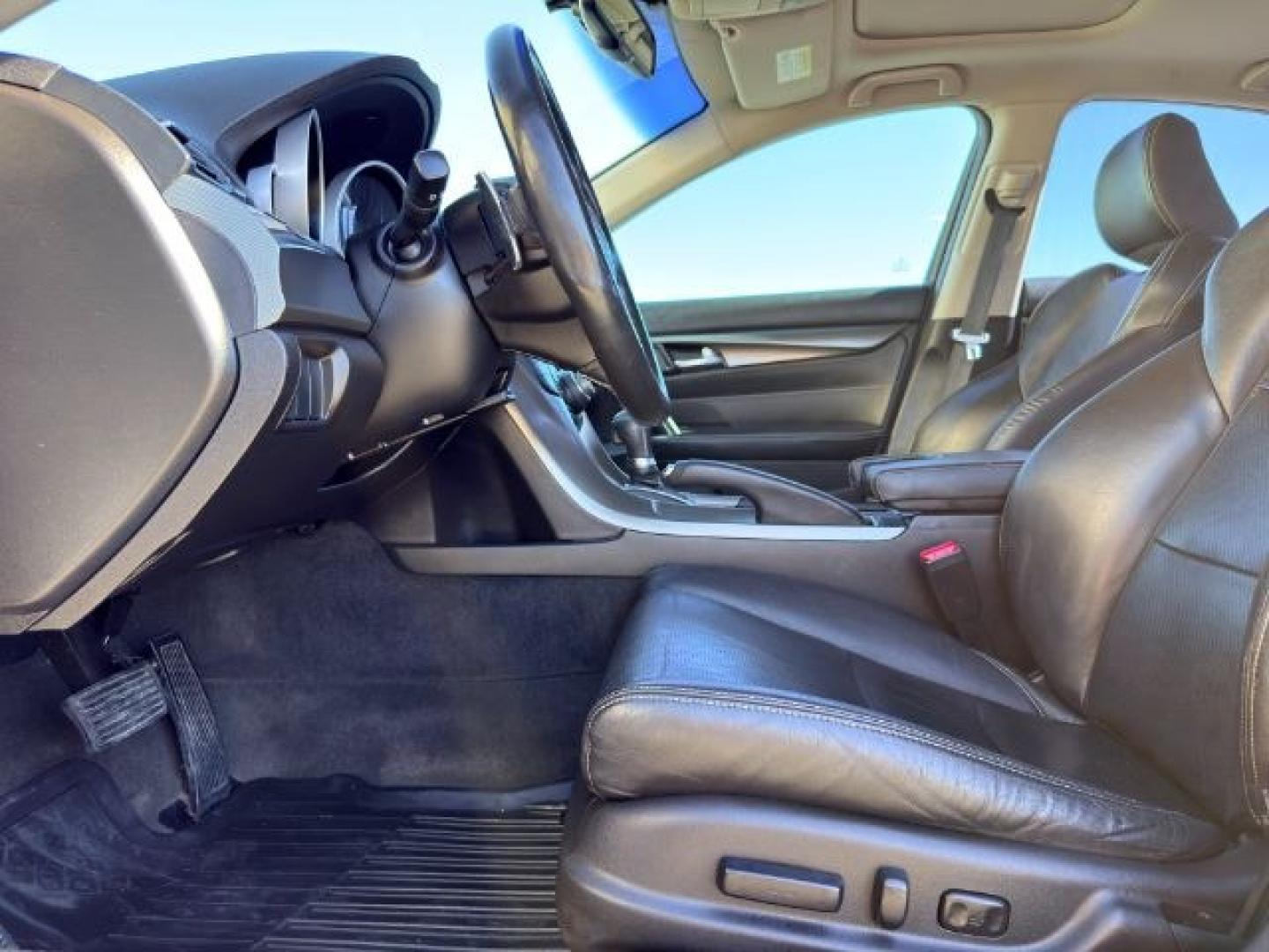 2013 BLACK /Ebony Acura TL (19UUA9F59DA) with an 37L V-6 VTEC variable valve control engine, Automatic transmission, located at 1175 N Woodruff Ave, Idaho Falls, ID, 83401, 43.506901, -111.999657 - Whether it's the daily commute, weekend errands, or a road trip with the family, this 2013 Acura TL offers the comfort and refinement that make every drive more enjoyable. Powered by a smooth 3.5L V6 engine and front-wheel drive, it provides confident performance while maintaining the premium feel A- Photo#11