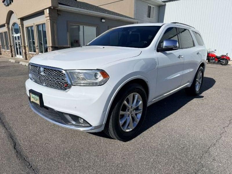 2020 White Knuckle Clearcoat /Black Dodge Durango Citadel (1C4RDJEG2LC) with an V6, 3.6L engine, 8-speed automatic transmission, located at 1175 N Woodruff Ave, Idaho Falls, ID, 83401, 43.506901, -111.999657 - <b>Vehicle Details</b><br>Looking for a capable and refined pre-owned SUV in Idaho Falls ID? This 2020 Dodge Durango Boulevard (Citadel) AWD is a standout choice for drivers who want comfort, versatility, and confident performance in one premium package. Powered by a V6, 3.6L gasoline engine, this D- Photo#0