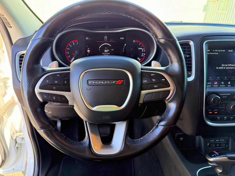 2020 WHITE /Black Dodge Durango Citadel AWD (1C4RDJEG2LC) with an Pentastar 3.6L V-6 DOHC engine, AUTOMATIC transmission, located at 1235 N Woodruff Ave., Idaho Falls, 83401, (208) 523-1053, 43.507172, -112.000488 - At Timberline Auto, finding a great deal on your next vehicle is always easy! Our experienced sales staff goal is to help find you the right vehicle at the right price! Our knowledgeable finance department has options for almost any credit score. We offer extended service contract options to prot- Photo#17