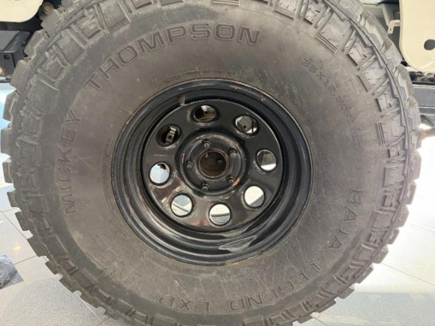 2005 WHITE /Dark Slate Gray Jeep Wrangler (1J4FA64S25P) with an Power Tech 4L I-6 regular unleaded engine, Manual transmission, located at 1175 N Woodruff Ave, Idaho Falls, ID, 83401, 43.506901, -111.999657 - At Timberline Auto, finding a great deal on your next vehicle is always easy! Our experienced sales staff goal is to help find you the right vehicle at the right price! Our knowledgeable finance department has options for almost any credit score. We offer extended service contract options to prot - Photo#31