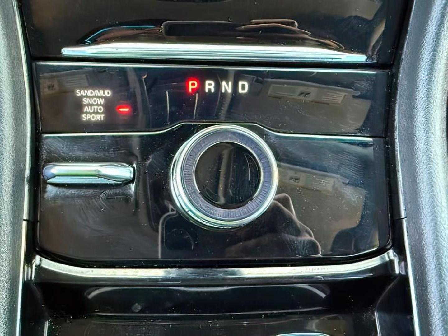 2021 SILVER /Global Black Jeep Grand Cherokee L Limited 4x4 (1C4RJKBG8M8) with an Pentastar 3.6L V-6 DOHC engine, AUTOMATIC transmission, located at 1235 N Woodruff Ave., Idaho Falls, 83401, (208) 523-1053, 43.507172, -112.000488 - At Timberline Auto, finding a great deal on your next vehicle is always easy! Our experienced sales staff goal is to help find you the right vehicle at the right price! Our knowledgeable finance department has options for almost any credit score. We offer extended service contract options to prot - Photo#19