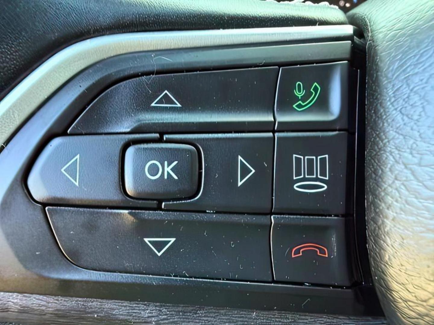 2021 SILVER /Global Black Jeep Grand Cherokee L Limited 4x4 (1C4RJKBG8M8) with an Pentastar 3.6L V-6 DOHC engine, AUTOMATIC transmission, located at 1235 N Woodruff Ave., Idaho Falls, 83401, (208) 523-1053, 43.507172, -112.000488 - At Timberline Auto, finding a great deal on your next vehicle is always easy! Our experienced sales staff goal is to help find you the right vehicle at the right price! Our knowledgeable finance department has options for almost any credit score. We offer extended service contract options to prot - Photo#22