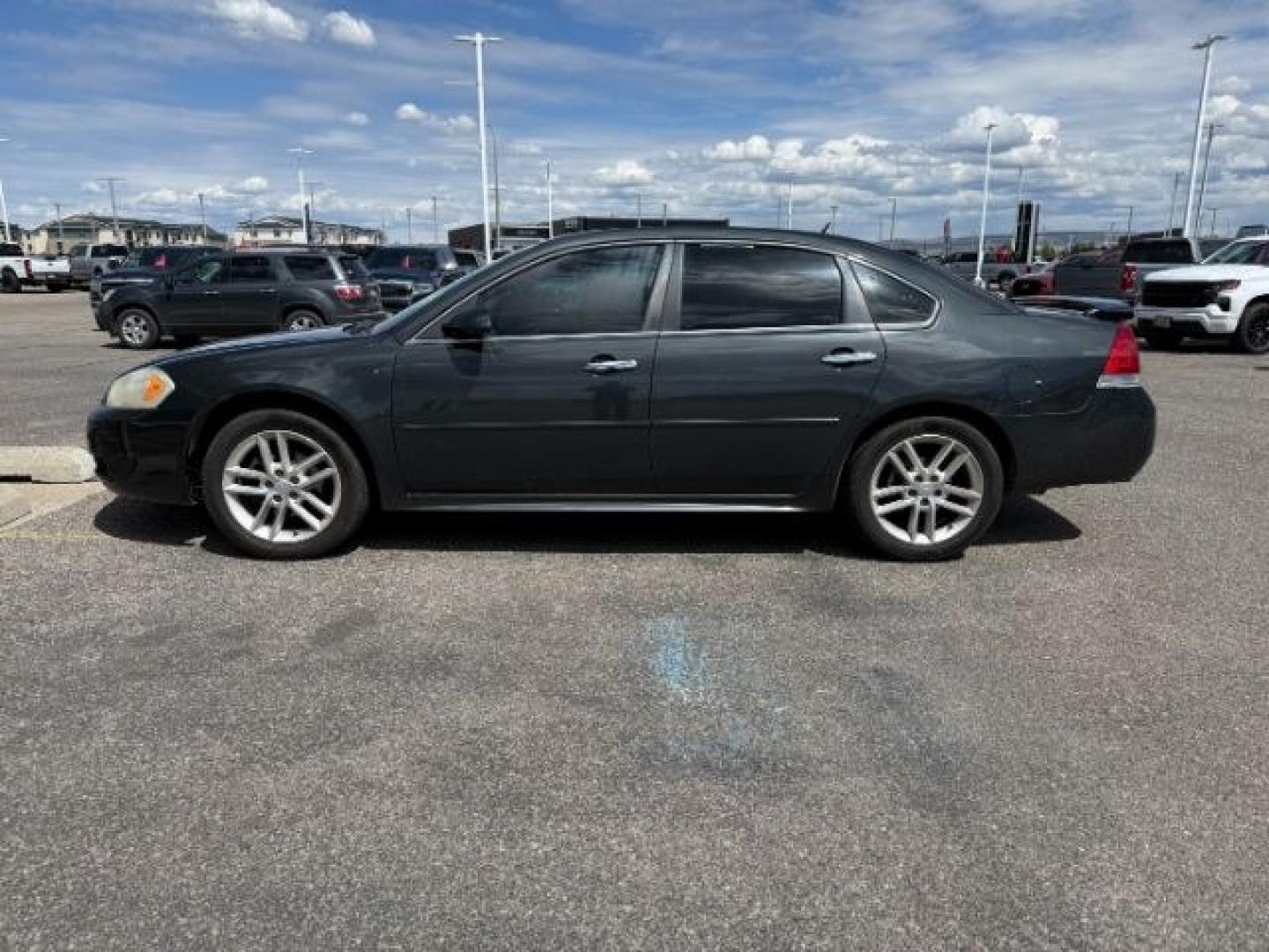 2013 GRAY /Ebony Leather Interior Chevrolet Impala LTZ (2G1WC5E31D1) with an 3.6L V6 DOHC 16V FFV engine, 6-Speed Automatic transmission, located at 1235 N Woodruff Ave., Idaho Falls, 83401, (208) 523-1053, 43.507172, -112.000488 - At Timberline Auto, finding a great deal on your next vehicle is always easy! Our experienced sales staff goal is to help find you the right vehicle at the right price! Our knowledgeable finance department has options for almost any credit score. We offer extended service contract options to prot - Photo#1