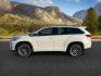 2018 WHITE /Black Toyota Highlander XLE (5TDJZRFH3JS) with an 3.5L V-6 port/direct injection engine, AUTOMATIC transmission, located at 1235 N Woodruff Ave., Idaho Falls, 83401, (208) 523-1053, 43.507172, -112.000488 - At Timberline Auto, finding a great deal on your next vehicle is always easy! Our experienced sales staff goal is to help find you the right vehicle at the right price! Our knowledgeable finance department has options for almost any credit score. We offer extended service contract options to prot - Photo#0