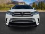 2018 WHITE /Black Toyota Highlander XLE (5TDJZRFH3JS) with an 3.5L V-6 port/direct injection engine, AUTOMATIC transmission, located at 1235 N Woodruff Ave., Idaho Falls, 83401, (208) 523-1053, 43.507172, -112.000488 - At Timberline Auto, finding a great deal on your next vehicle is always easy! Our experienced sales staff goal is to help find you the right vehicle at the right price! Our knowledgeable finance department has options for almost any credit score. We offer extended service contract options to prot - Photo#11