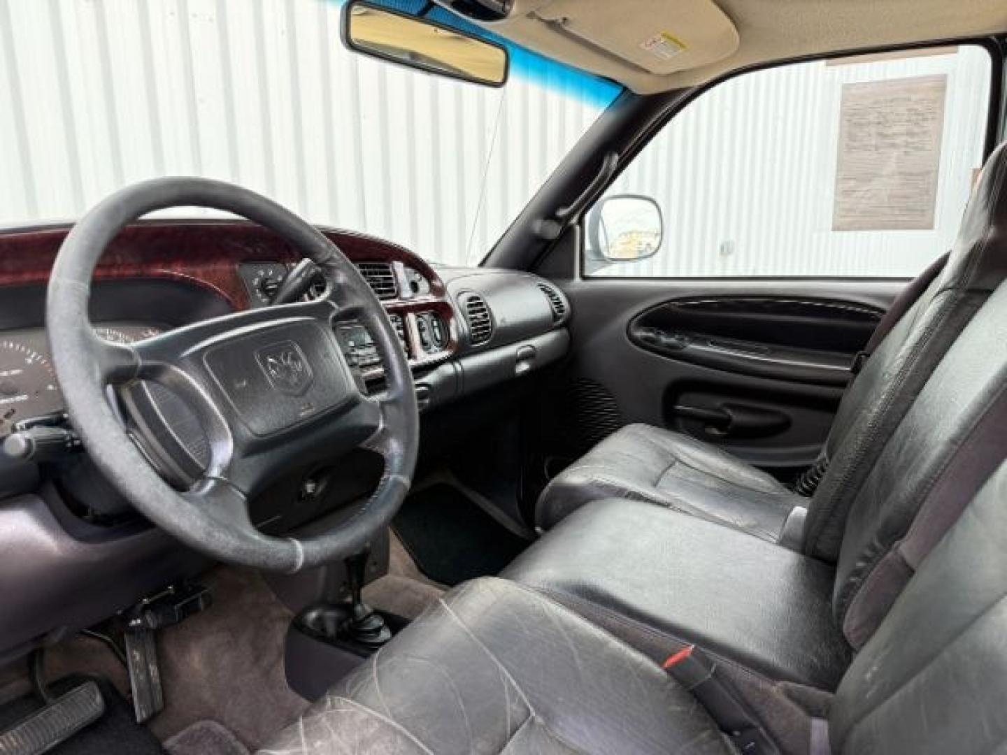 2001 WHITE /Agate Dodge Ram 2500 (3B7KF23671G) with an Cummins 59L I-6 diesel direct injection engine, Automatic transmission, located at 1175 N Woodruff Ave, Idaho Falls, ID, 83401, 43.506901, -111.999657 - At Timberline Auto, finding a great deal on your next vehicle is always easy! Our experienced sales staff goal is to help find you the right vehicle at the right price! Our knowledgeable finance department has options for almost any credit score. We offer extended service contract options to prot - Photo#26