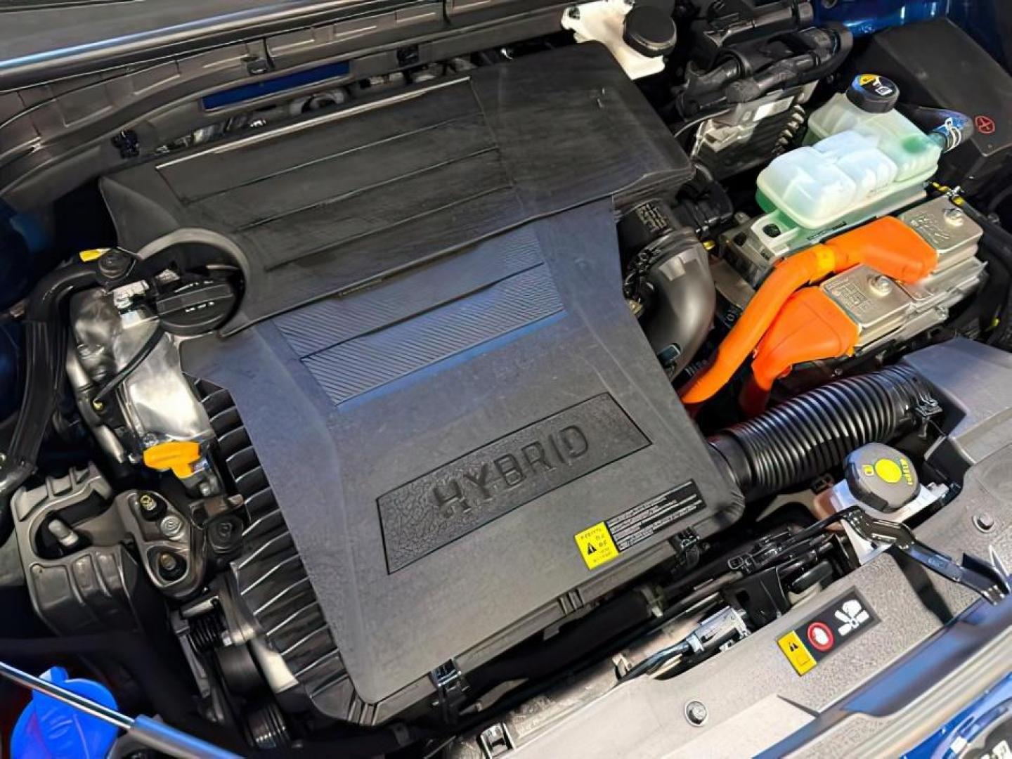 2019 BLUE /Gray KIA Niro (KNDCB3LC9K5) with an 16L I-4 gasoline direct injection engine, Automatic transmission, located at 1175 N Woodruff Ave, Idaho Falls, ID, 83401, 43.506901, -111.999657 - At Timberline Auto, finding a great deal on your next vehicle is always easy! Our experienced sales staff goal is to help find you the right vehicle at the right price! Our knowledgeable finance department has options for almost any credit score. We offer extended service contract options to prot - Photo#27