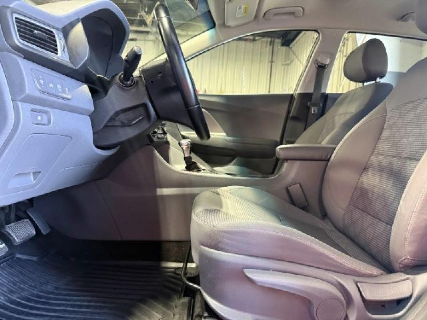 2019 BLUE /Gray KIA Niro (KNDCB3LC9K5) with an 16L I-4 gasoline direct injection engine, Automatic transmission, located at 1175 N Woodruff Ave, Idaho Falls, ID, 83401, 43.506901, -111.999657 - At Timberline Auto, finding a great deal on your next vehicle is always easy! Our experienced sales staff goal is to help find you the right vehicle at the right price! Our knowledgeable finance department has options for almost any credit score. We offer extended service contract options to prot - Photo#41