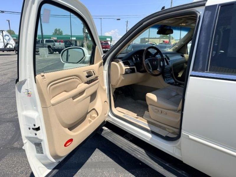 2012 White Diamond Tricoat /Cashmere w/Cocoa Accents Cadillac Escalade ESV Premium (1GYS4JEF3CR) with an V8, 6.2L engine, 6-speed automatic transmission, located at 1175 N Woodruff Ave, Idaho Falls, ID, 83401, 43.506901, -111.999657 - <b>Vehicle Details</b><br>Looking for a full-size luxury SUV with premium comfort and proven capability? This pre-owned 2012 Cadillac Escalade ESV Premium 4WD is ready for your next adventure in Idaho Falls, ID. Powered by a strong V8 6.2L Gasoline/E85 engine, this Escalade delivers confident perfor- Photo#9