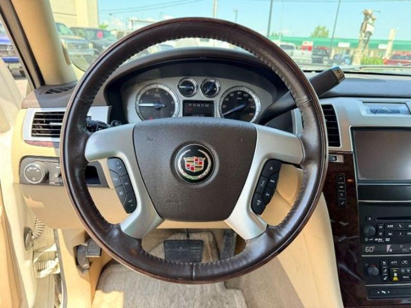 2012 White Diamond Tricoat /Cashmere w/Cocoa Accents Cadillac Escalade ESV Premium (1GYS4JEF3CR) with an V8, 6.2L engine, 6-speed automatic transmission, located at 1175 N Woodruff Ave, Idaho Falls, ID, 83401, 43.506901, -111.999657 - <b>Vehicle Details</b><br>Looking for a full-size luxury SUV with premium comfort and proven capability? This pre-owned 2012 Cadillac Escalade ESV Premium 4WD is ready for your next adventure in Idaho Falls, ID. Powered by a strong V8 6.2L Gasoline/E85 engine, this Escalade delivers confident perfor- Photo#12