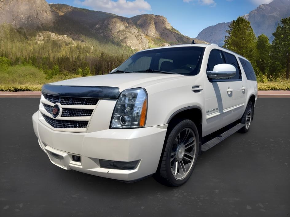 2012 WHITE /Ebony/Ebony Accents Cadillac Escalade ESV Premium (1GYS4JEF3CR) with an Vortec 6.2L V-8 variable valve control engine, AUTOMATIC transmission, located at 1235 N Woodruff Ave., Idaho Falls, 83401, (208) 523-1053, 43.507172, -112.000488 - At Timberline Auto, finding a great deal on your next vehicle is always easy! Our experienced sales staff goal is to help find you the right vehicle at the right price! Our knowledgeable finance department has options for almost any credit score. We offer extended service contract options to prot- Photo#0