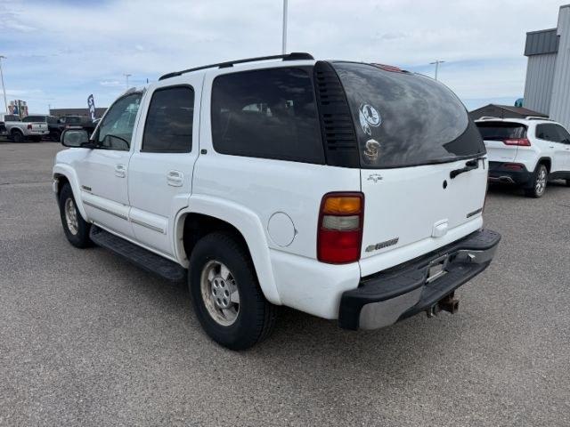 2003 Summit White /Gray/Dark Charcoal Chevrolet Tahoe (1GNEK13Z13J) with an Vortec 53L V-8 regular unleaded engine, Automatic transmission, located at 1175 N Woodruff Ave, Idaho Falls, ID, 83401, 43.506901, -111.999657 - At Timberline Auto, finding a great deal on your next vehicle is always easy! Our experienced sales staff goal is to help find you the right vehicle at the right price! Our knowledgeable finance department has options for almost any credit score. We offer extended service contract options to prot - Photo#11