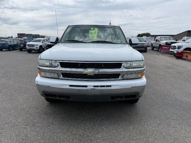 2003 Summit White /Gray/Dark Charcoal Chevrolet Tahoe (1GNEK13Z13J) with an Vortec 53L V-8 regular unleaded engine, Automatic transmission, located at 1175 N Woodruff Ave, Idaho Falls, ID, 83401, 43.506901, -111.999657 - At Timberline Auto, finding a great deal on your next vehicle is always easy! Our experienced sales staff goal is to help find you the right vehicle at the right price! Our knowledgeable finance department has options for almost any credit score. We offer extended service contract options to prot - Photo#16