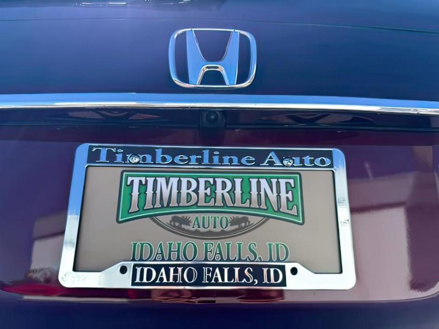 2013 MAROON /Black Honda CR-V (5J6RM4H79DL) with an 24L I-4 DOHC engine, Automatic transmission, located at 1175 N Woodruff Ave, Idaho Falls, ID, 83401, 43.506901, -111.999657 - At Timberline Auto, finding a great deal on your next vehicle is always easy! Our experienced sales staff goal is to help find you the right vehicle at the right price! Our knowledgeable finance department has options for almost any credit score. We offer extended service contract options to prot- Photo#4