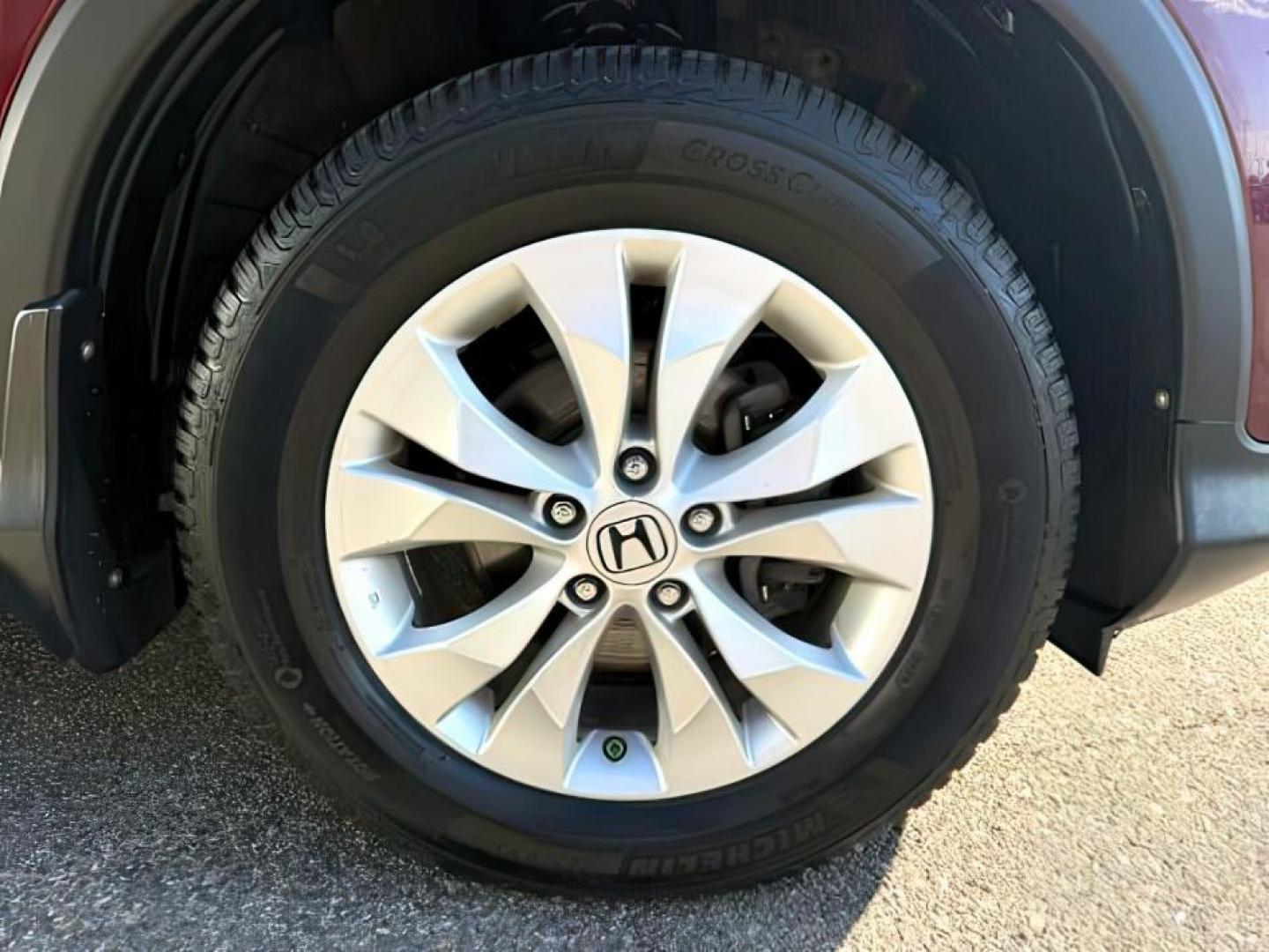 2013 MAROON /Black Honda CR-V (5J6RM4H79DL) with an 24L I-4 DOHC engine, Automatic transmission, located at 1175 N Woodruff Ave, Idaho Falls, ID, 83401, 43.506901, -111.999657 - At Timberline Auto, finding a great deal on your next vehicle is always easy! Our experienced sales staff goal is to help find you the right vehicle at the right price! Our knowledgeable finance department has options for almost any credit score. We offer extended service contract options to prot- Photo#12