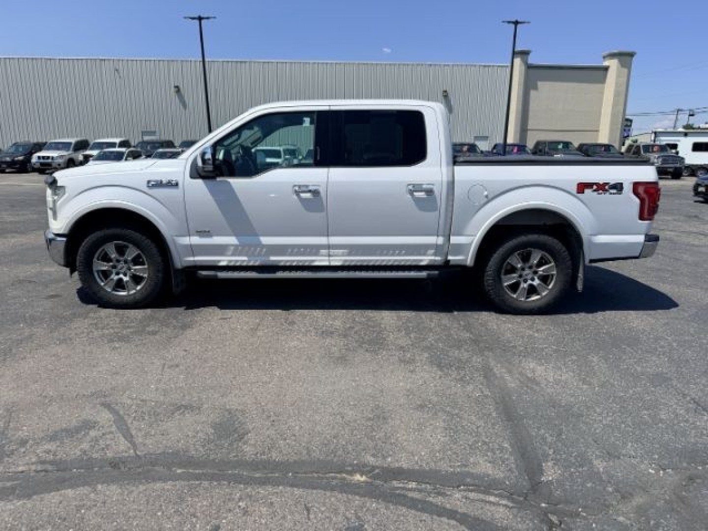 2015 WHITE /Medium Earth Gray Ford F-150 (1FTEW1EG4FK) with an EcoBoost 35L V-6 gasoline direct injection engine, Automatic transmission, located at 1175 N Woodruff Ave, Idaho Falls, ID, 83401, 43.506901, -111.999657- Photo#1