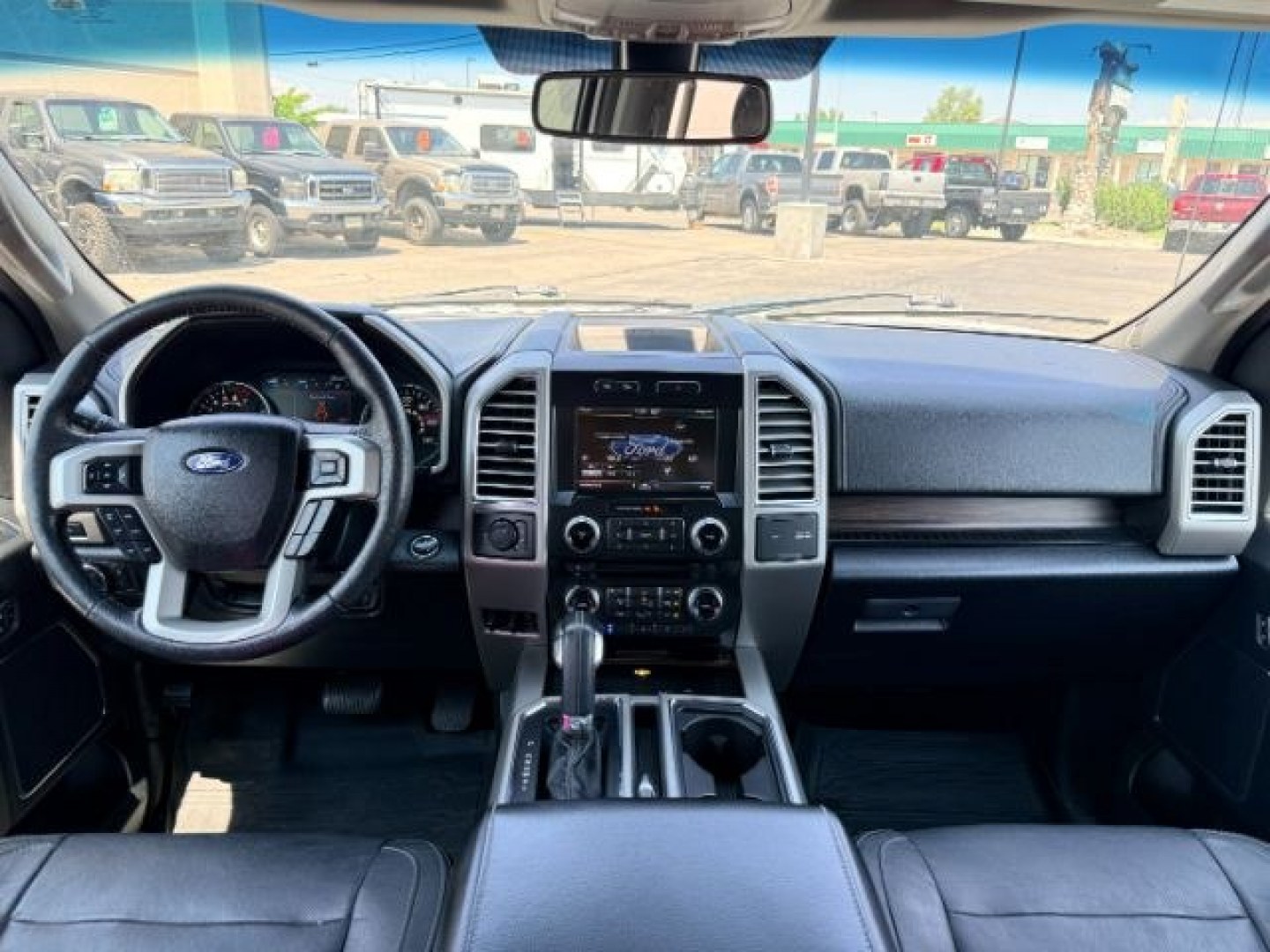 2015 WHITE /Medium Earth Gray Ford F-150 (1FTEW1EG4FK) with an EcoBoost 35L V-6 gasoline direct injection engine, Automatic transmission, located at 1175 N Woodruff Ave, Idaho Falls, ID, 83401, 43.506901, -111.999657- Photo#24