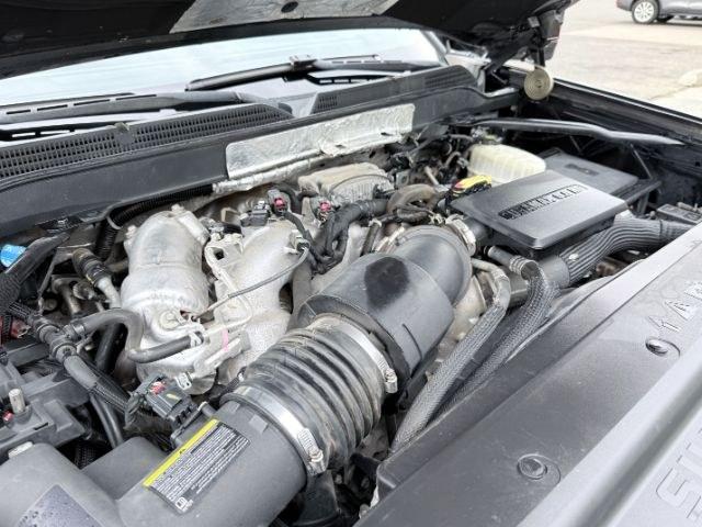 2019 BLACK /Jet Black Chevrolet Silverado 2500HD (1GC1KTEYXKF) with an 66L V8 16V OHV TURBO DIESEL engine, Automatic transmission, located at 1175 N Woodruff Ave, Idaho Falls, ID, 83401, 43.506901, -111.999657 - At Timberline Auto, finding a great deal on your next vehicle is always easy! Our experienced sales staff goal is to help find you the right vehicle at the right price! Our knowledgeable finance department has options for almost any credit score. We offer extended service contract options to prot- Photo#53