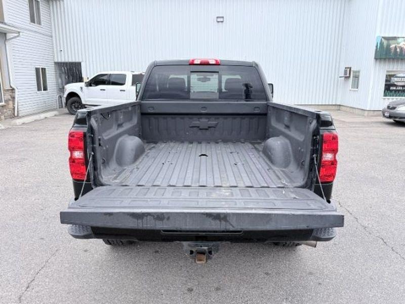 2019 BLACK /Dark Ash/Jet Black Chevrolet Silverado LTZ (1GC1KTEYXKF) with an V8, 6.6L engine, 6-speed automatic transmission, located at 1175 N Woodruff Ave, Idaho Falls, ID, 83401, 43.506901, -111.999657 - <b>Vehicle Details</b><br>Discover rugged capability and premium comfort in this 2019 Chevrolet Silverado 2500 LTZ 4WD, now available in Idaho Falls, ID. Powered by a proven V8 6.6L Diesel engine, this heavy-duty truck is built to tackle demanding jobs, tow with confidence, and deliver dependable pe- Photo#5