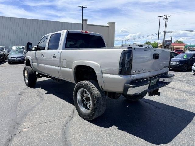 2004 SILVER /Dark Charcoal Chevrolet Silverado 2500HD (1GCHK231X4F) with an Duramax 66L V-8 diesel direct injection engine, Automatic transmission, located at 1175 N Woodruff Ave, Idaho Falls, ID, 83401, 43.506901, -111.999657 - At Timberline Auto, finding a great deal on your next vehicle is always easy! Our experienced sales staff goal is to help find you the right vehicle at the right price! Our knowledgeable finance department has options for almost any credit score. We offer extended service contract options to prot- Photo#20