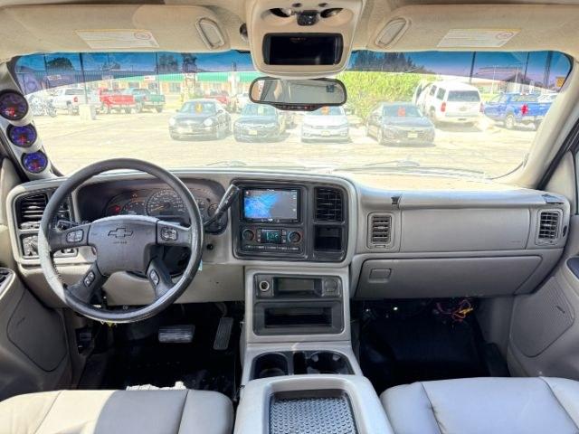 2004 SILVER /Dark Charcoal Chevrolet Silverado 2500HD (1GCHK231X4F) with an Duramax 66L V-8 diesel direct injection engine, Automatic transmission, located at 1175 N Woodruff Ave, Idaho Falls, ID, 83401, 43.506901, -111.999657 - At Timberline Auto, finding a great deal on your next vehicle is always easy! Our experienced sales staff goal is to help find you the right vehicle at the right price! Our knowledgeable finance department has options for almost any credit score. We offer extended service contract options to prot- Photo#33