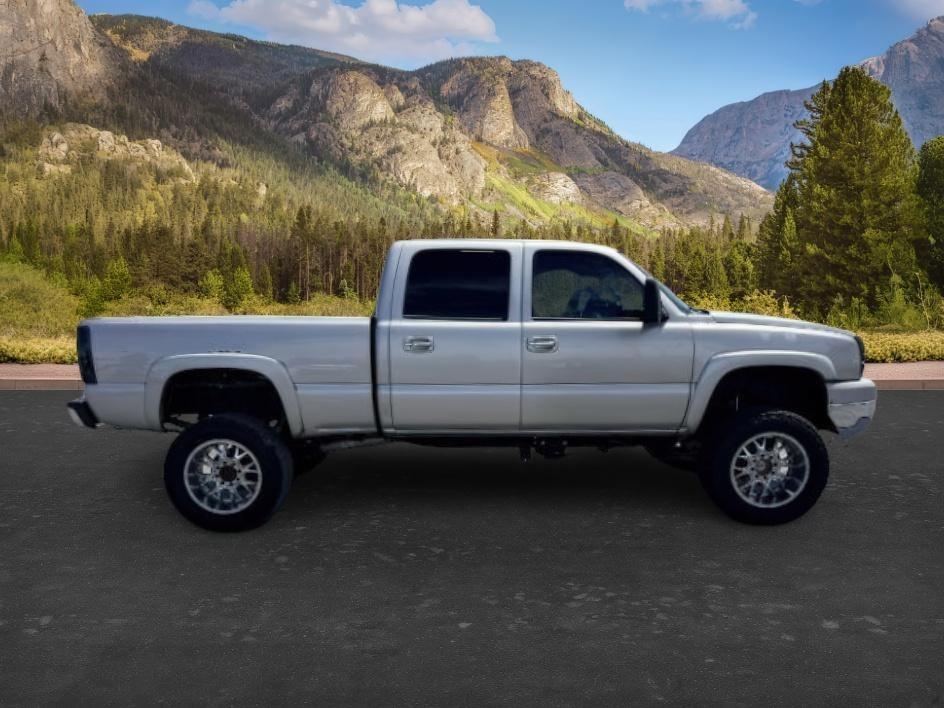 2004 Silver Birch Metallic /Dark Charcoal Chevrolet Silverado LT (1GCHK231X4F) with an V8, 6.6L engine, 4-speed automatic transmission, located at 1175 N Woodruff Ave, Idaho Falls, ID, 83401, 43.506901, -111.999657 - <b>Vehicle Details</b><br>Pre-owned 2004 Chevrolet Silverado 2500 LT 4WD for sale in Idaho Falls, ID, this heavy-duty pickup is built to handle demanding workdays, towing needs, and weekend adventures with confidence. Powered by a V8 6.6L Diesel engine, this Chevrolet Silverado delivers strong perfo- Photo#23