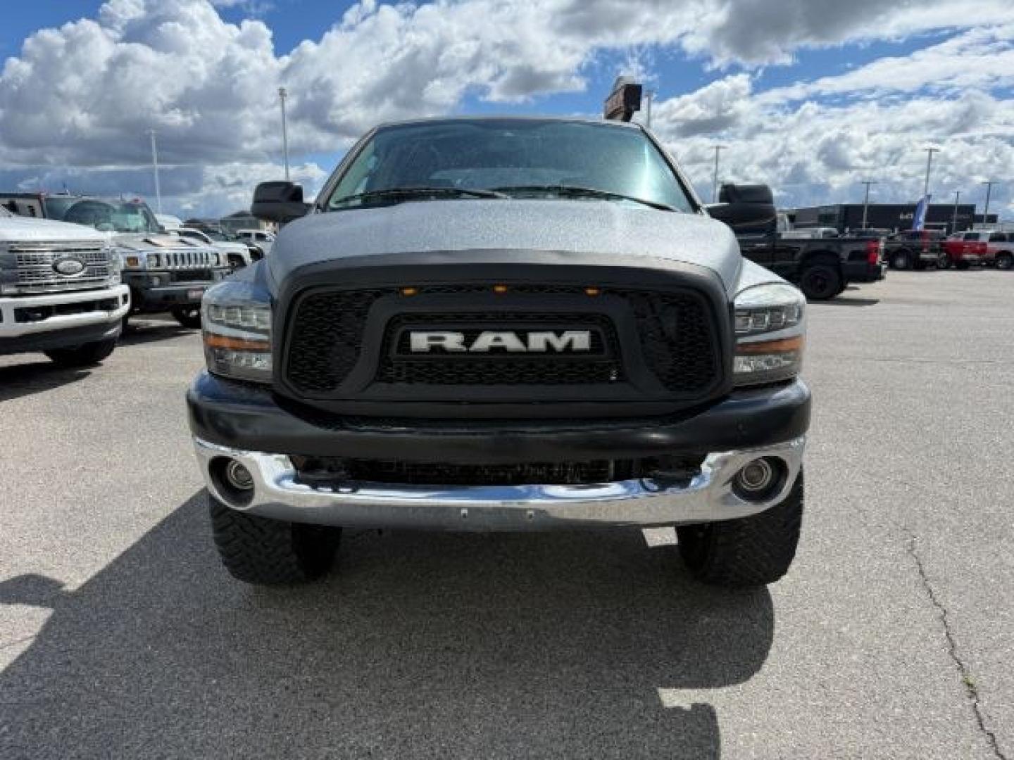 2006 GRAY /CLOTH Dodge Ram 2500 SLT (3D7KS29C86G) with an 5.9L I6 engine, MANUAL transmission, located at 1235 N Woodruff Ave., Idaho Falls, 83401, (208) 523-1053, 43.507172, -112.000488 - At Timberline Auto, finding a great deal on your next vehicle is always easy! Our experienced sales staff's goal is to help find you the right vehicle at the right price! Our knowledgeable finance department has options for almost any credit score. We offer extended service contract options to prote - Photo#31
