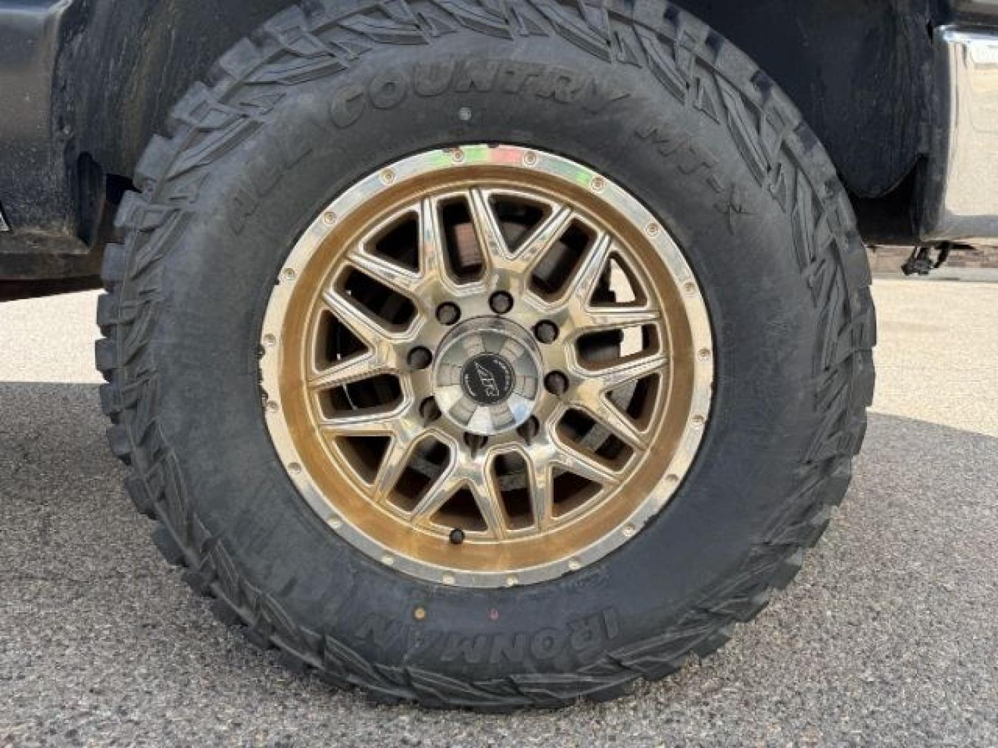 2006 GRAY /CLOTH Dodge Ram 2500 SLT (3D7KS29C86G) with an 5.9L I6 engine, MANUAL transmission, located at 1235 N Woodruff Ave., Idaho Falls, 83401, (208) 523-1053, 43.507172, -112.000488 - At Timberline Auto, finding a great deal on your next vehicle is always easy! Our experienced sales staff's goal is to help find you the right vehicle at the right price! Our knowledgeable finance department has options for almost any credit score. We offer extended service contract options to prote - Photo#33