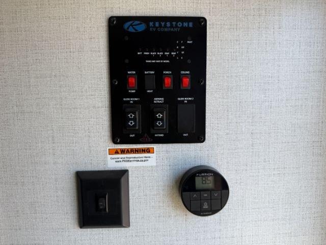 2025 WHITE /GRAY KEYSTONE PASSPORT NA (4YDTPPK25RD) with an NA engine, NA transmission, located at 1235 N Woodruff Ave., Idaho Falls, 83401, (208) 523-1053, 43.507172, -112.000488 - At Timberline Auto, finding a great deal on your next vehicle is always easy! Our experienced sales staff goal is to help find you the right vehicle at the right price! Our knowledgeable finance department has options for almost any credit score. We offer extended service contract options to prot- Photo#13