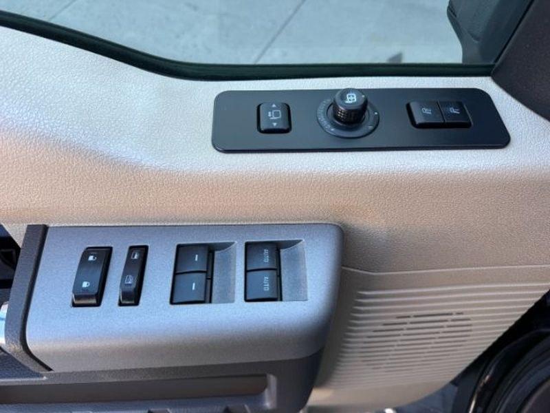 2014 Kodiak Brown Metallic /Steel Ford F-250 XLT (1FT7W2BT2EE) with an V8, 6.7L engine, 6-speed automatic transmission, located at 1175 N Woodruff Ave, Idaho Falls, ID, 83401, 43.506901, -111.999657 - <b>Vehicle Details</b><br>Discover the capability and confidence of this pre-owned 2014 Ford F-250 Super Duty XL XLT 4WD, now available in Idaho Falls, ID. Powered by a durable V8 6.7L Diesel engine, this heavy-duty pickup is built to handle demanding jobs, tough road conditions, and everyday drivin- Photo#21